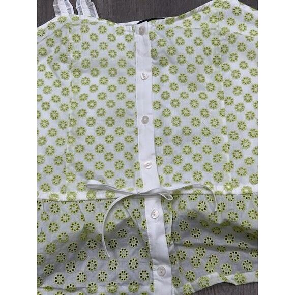 NWT Modcloth Womens Darling for the Prairie Peplum Tank Top Green White Size 1X - Picture 3 of 8